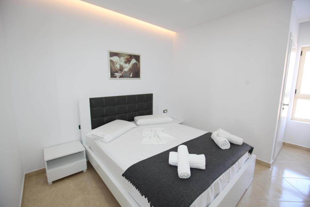 Nika Hotel Saranda Dış mekan fotoğraf