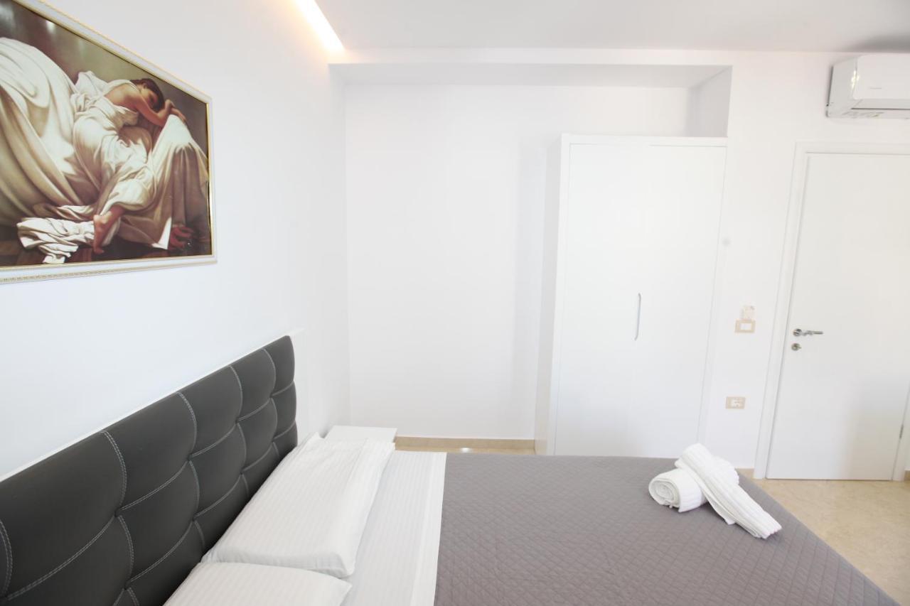 Nika Hotel Saranda Dış mekan fotoğraf