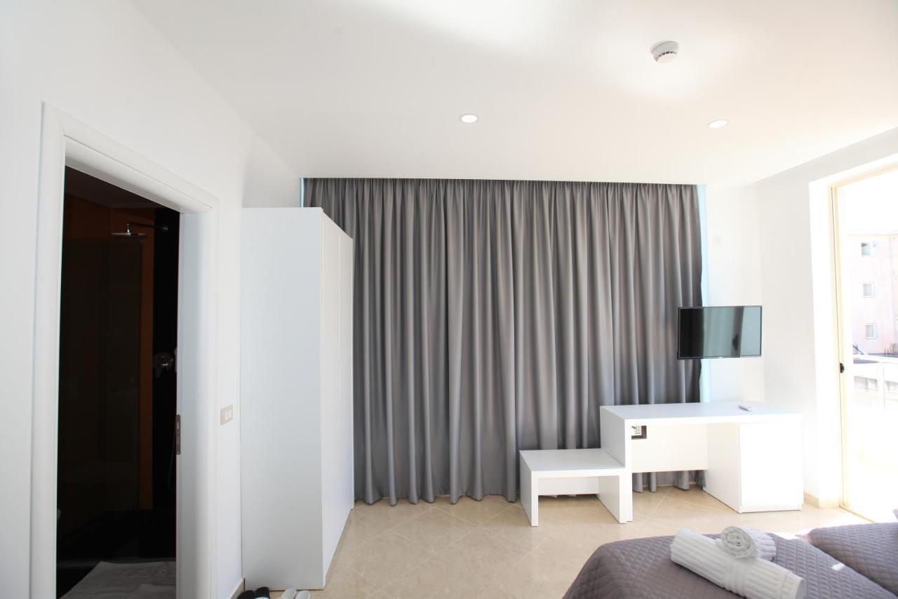 Nika Hotel Saranda Dış mekan fotoğraf