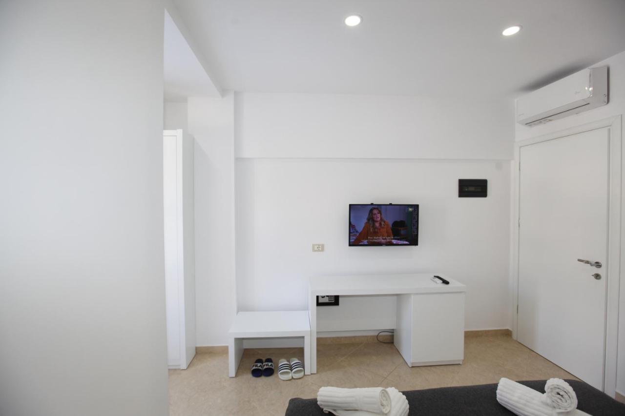 Nika Hotel Saranda Dış mekan fotoğraf