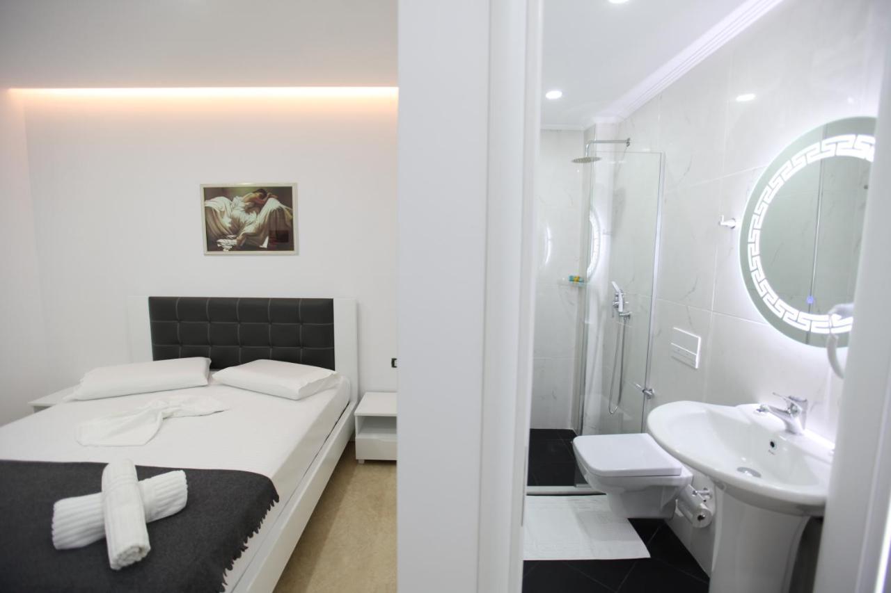 Nika Hotel Saranda Dış mekan fotoğraf