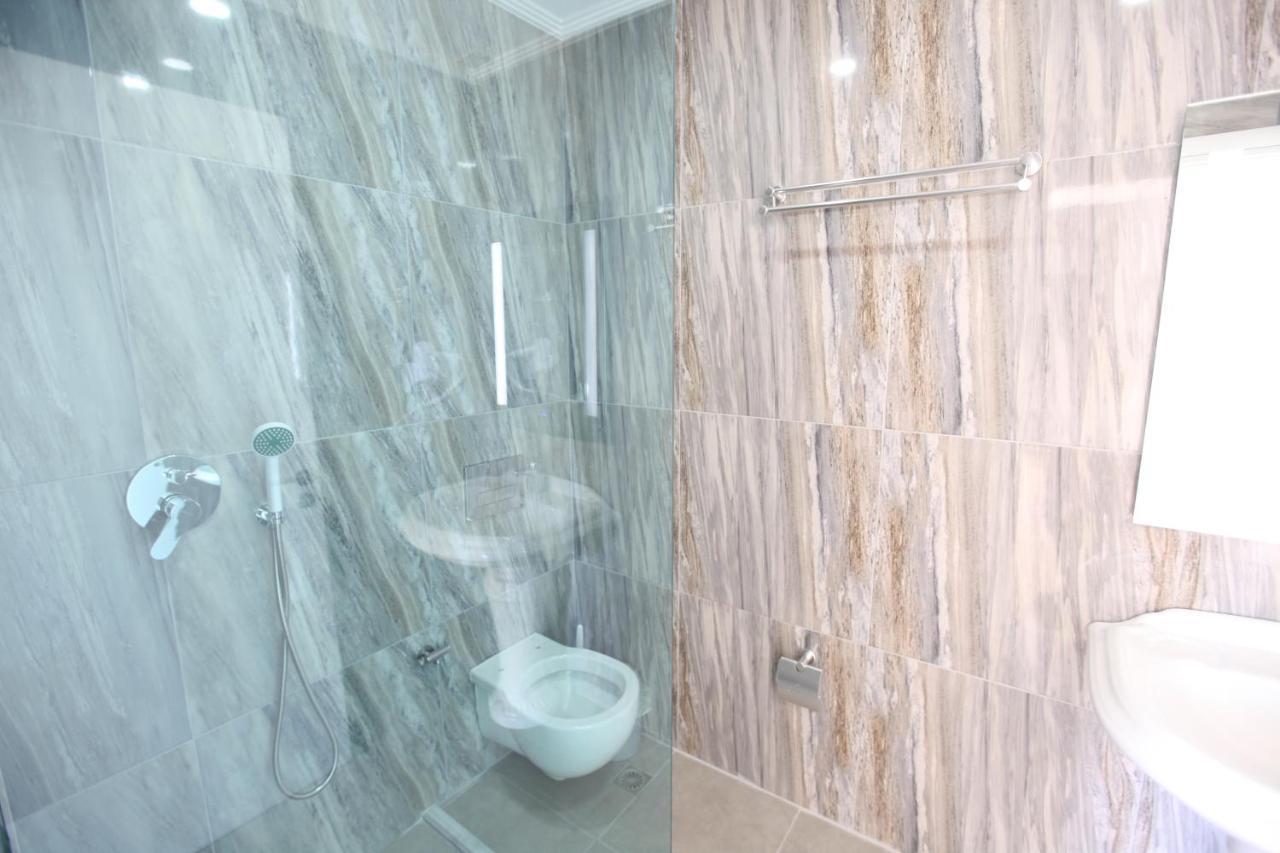 Nika Hotel Saranda Dış mekan fotoğraf
