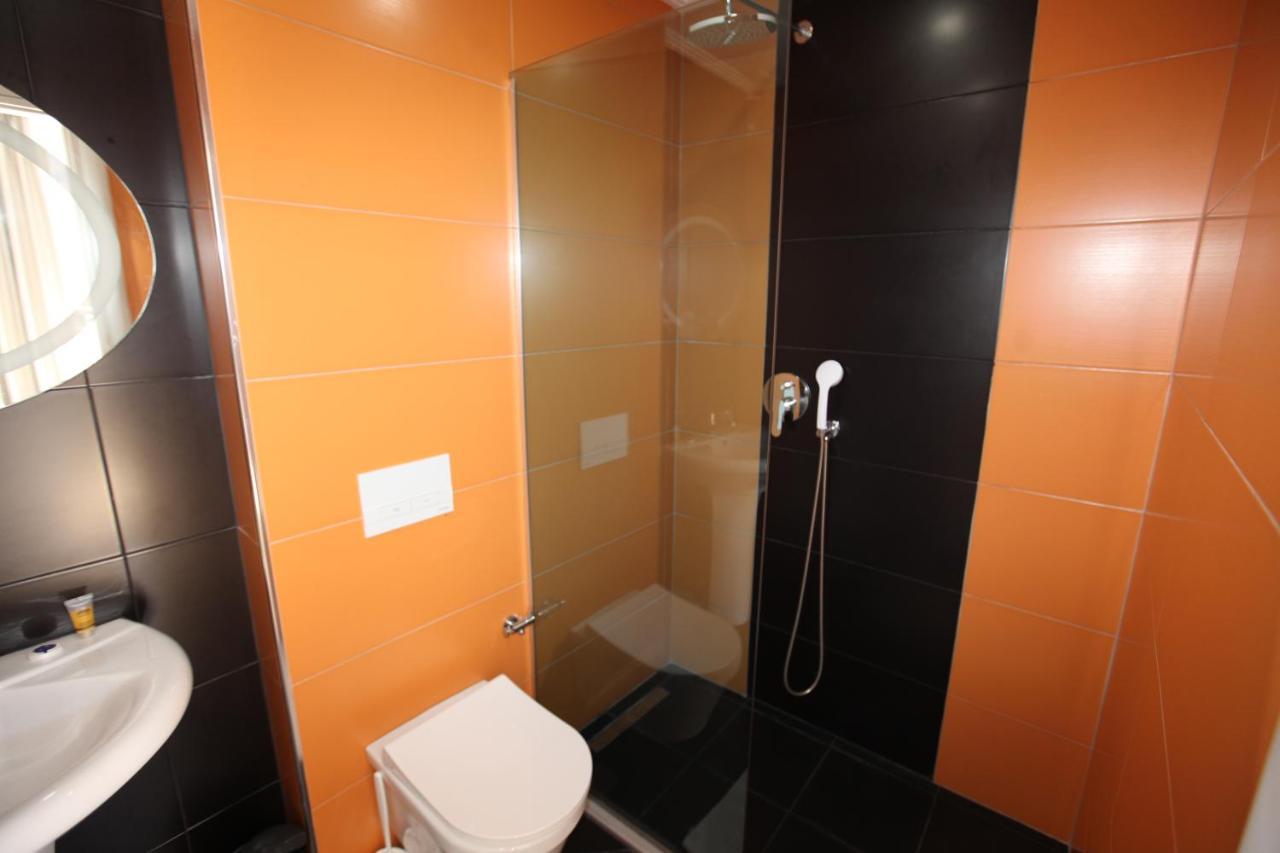 Nika Hotel Saranda Dış mekan fotoğraf