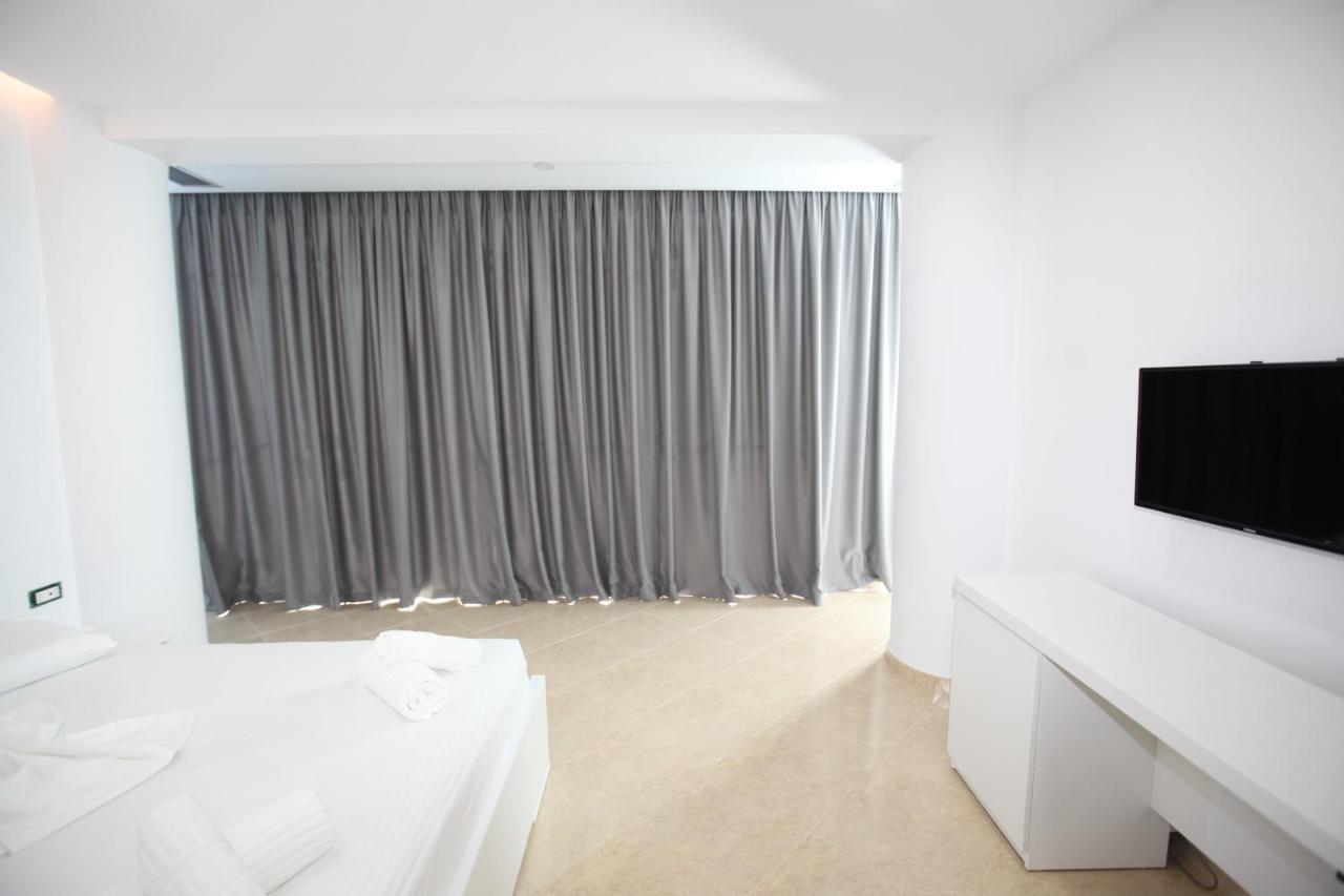Nika Hotel Saranda Dış mekan fotoğraf
