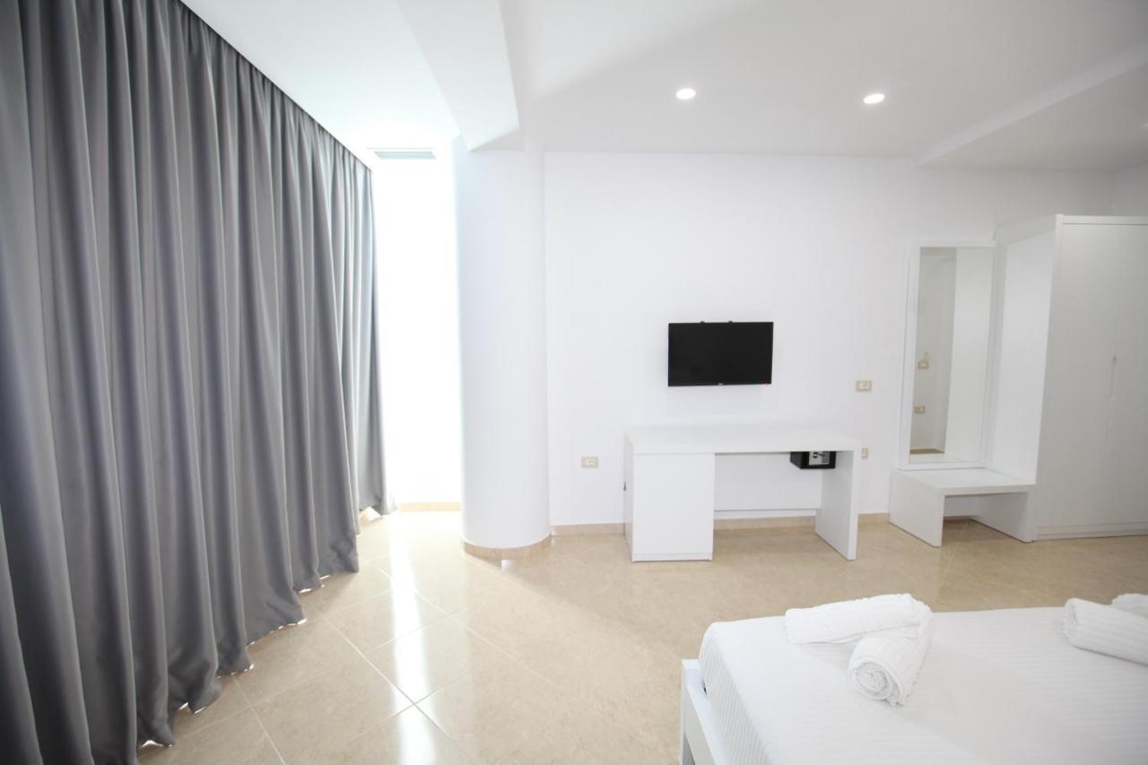 Nika Hotel Saranda Dış mekan fotoğraf