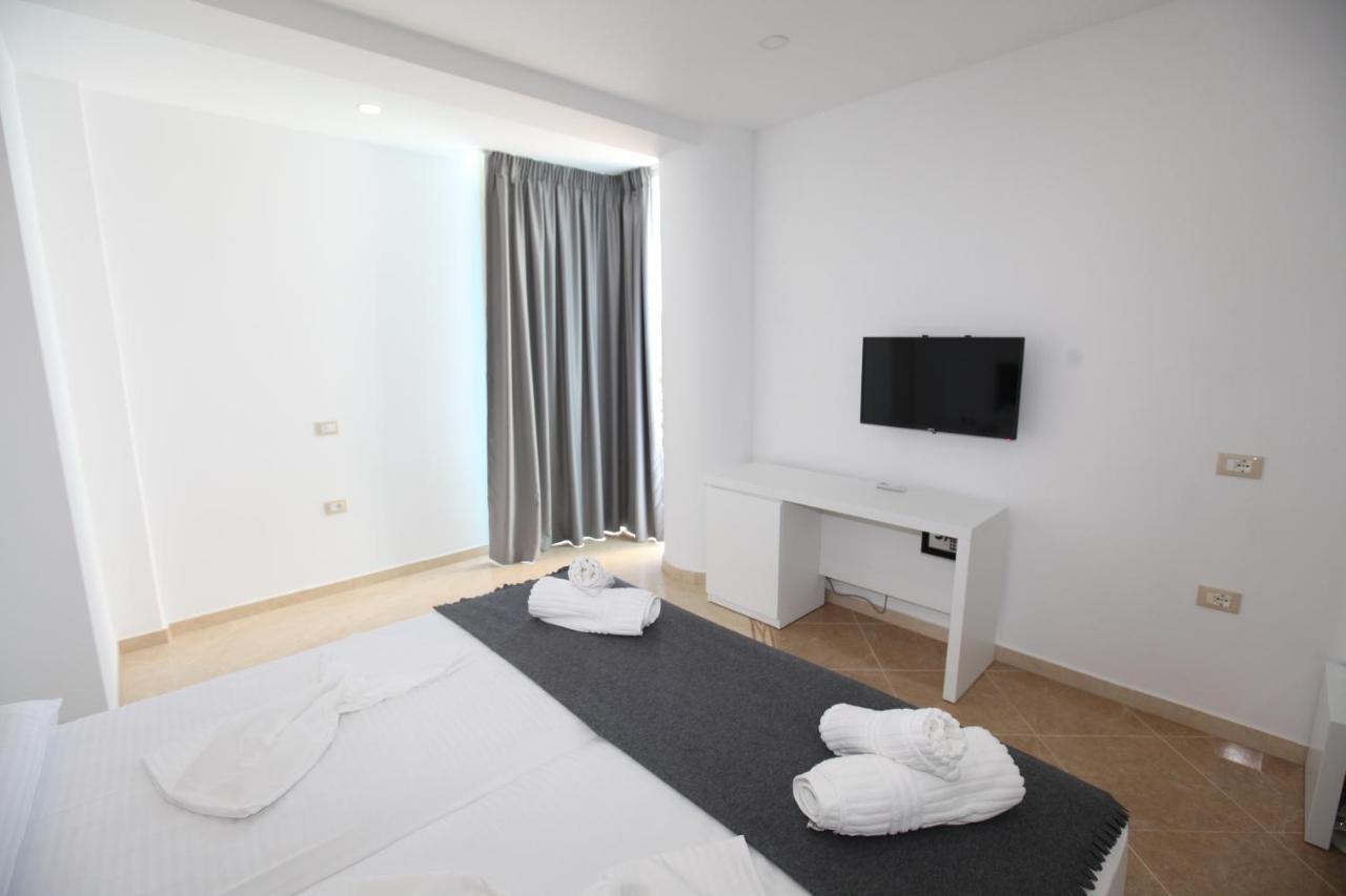 Nika Hotel Saranda Dış mekan fotoğraf