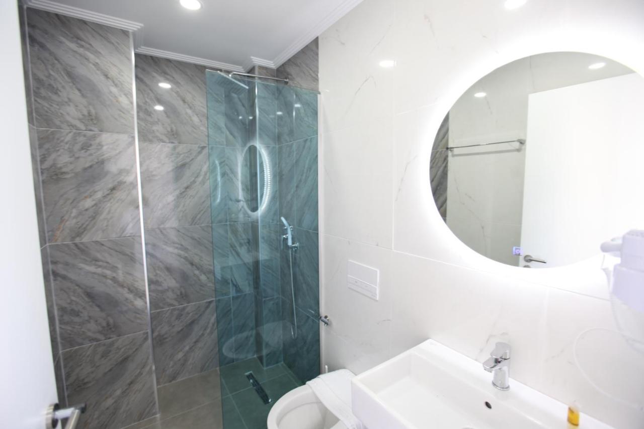 Nika Hotel Saranda Dış mekan fotoğraf